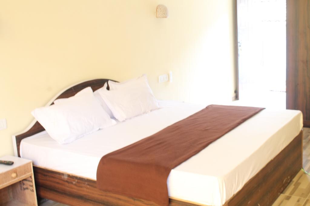 Casa De Joana Hotel Калангуте Екстериор снимка