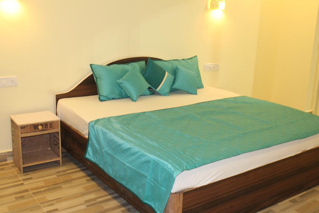 Casa De Joana Hotel Калангуте Екстериор снимка