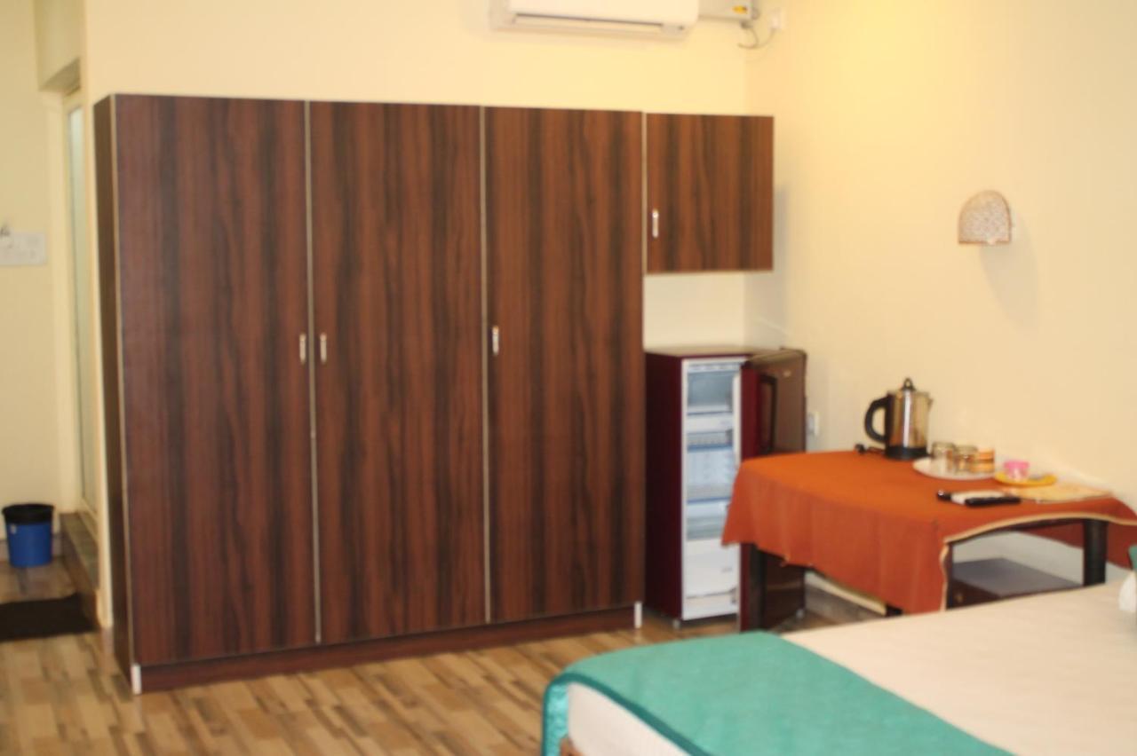 Casa De Joana Hotel Калангуте Екстериор снимка