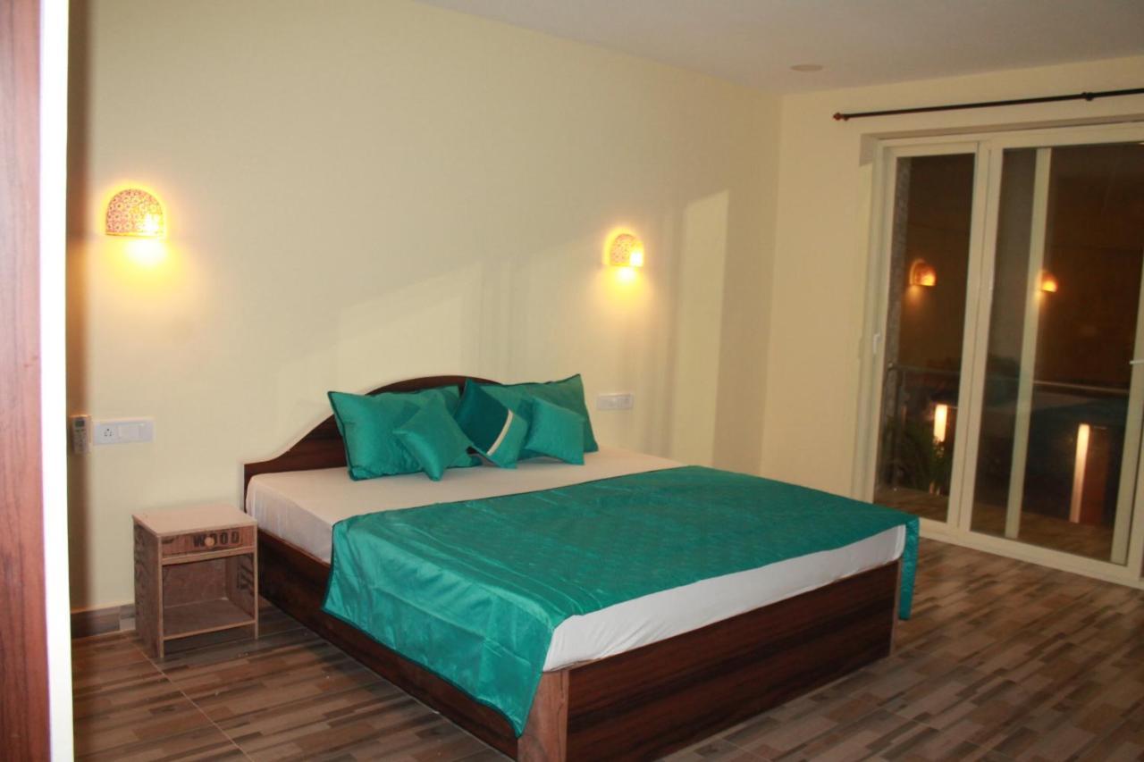 Casa De Joana Hotel Калангуте Екстериор снимка