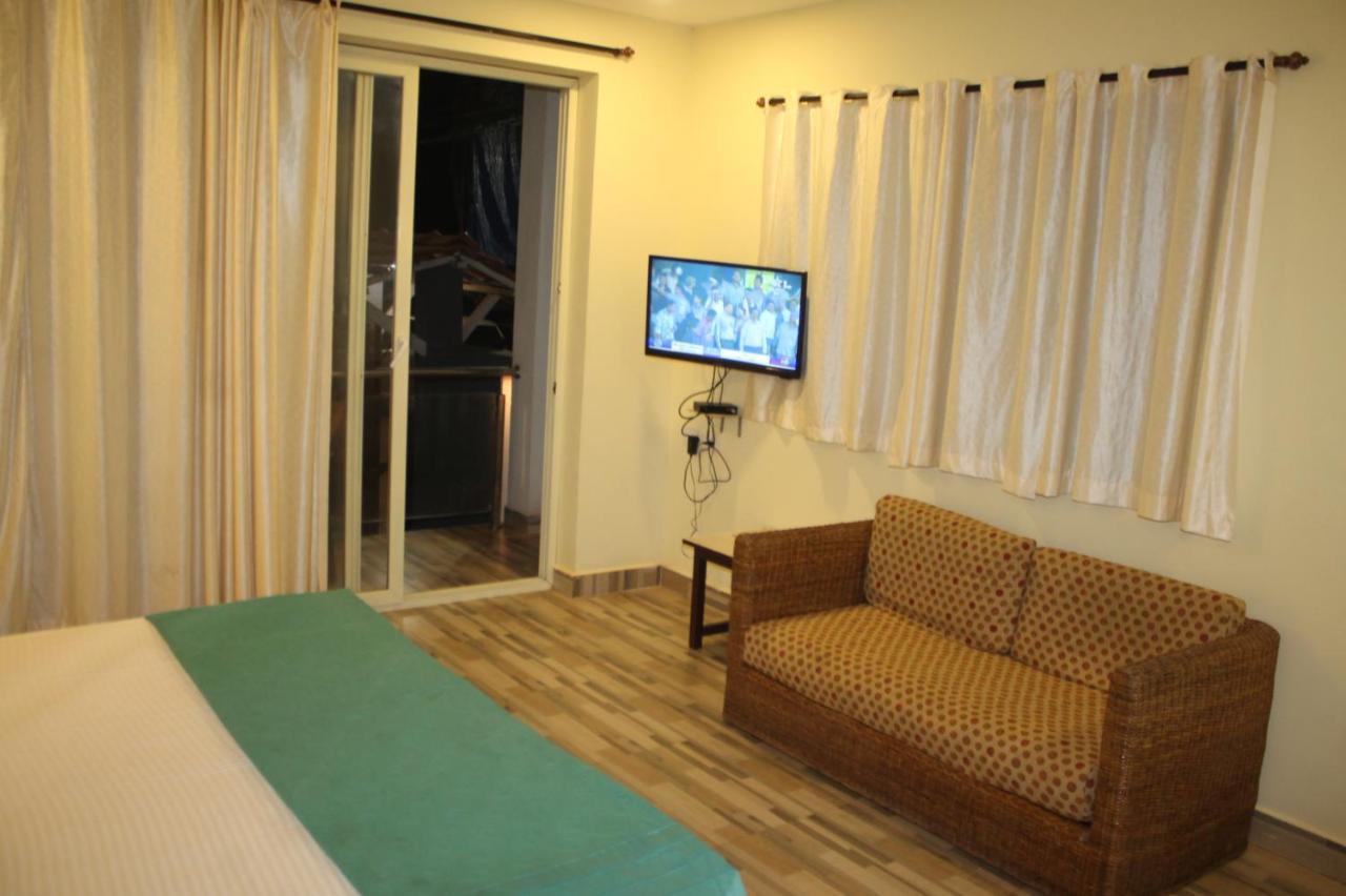 Casa De Joana Hotel Калангуте Екстериор снимка