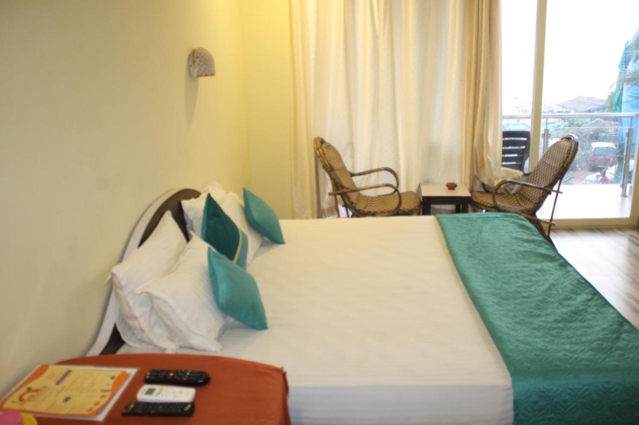 Casa De Joana Hotel Калангуте Екстериор снимка