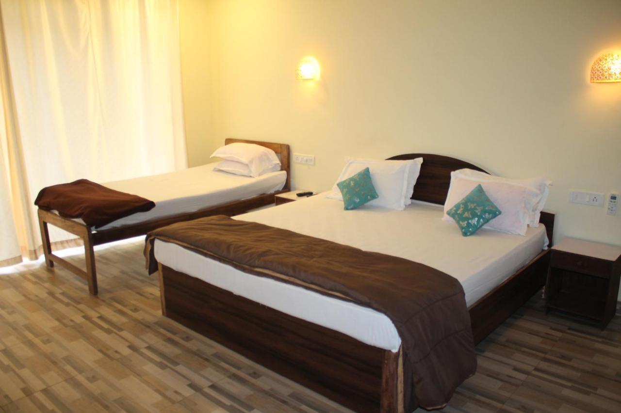 Casa De Joana Hotel Калангуте Екстериор снимка